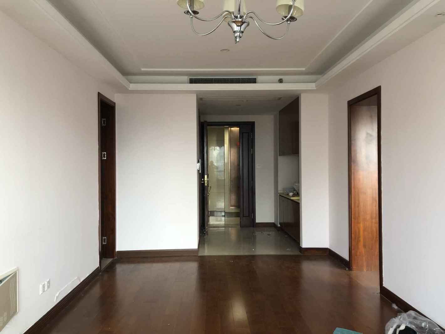 日月光伯爵居黄浦 日月光伯爵居 73平米 精装修