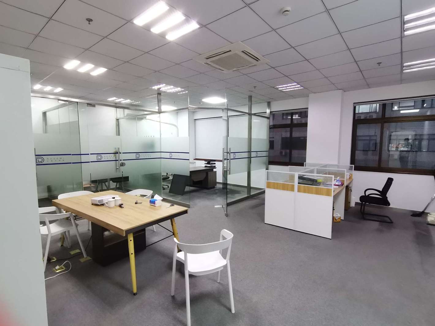 虹漕园徐汇 虹漕园 95平米 毛坯