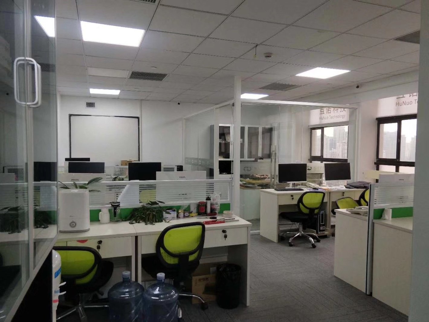 远东国际广场长宁 远东国际广场 88平米 中等装修