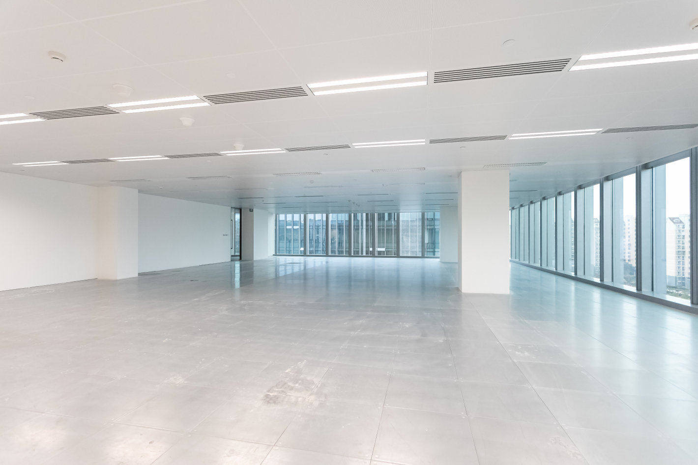 虹桥中骏广场长宁 虹桥中骏广场 366平米 毛坯