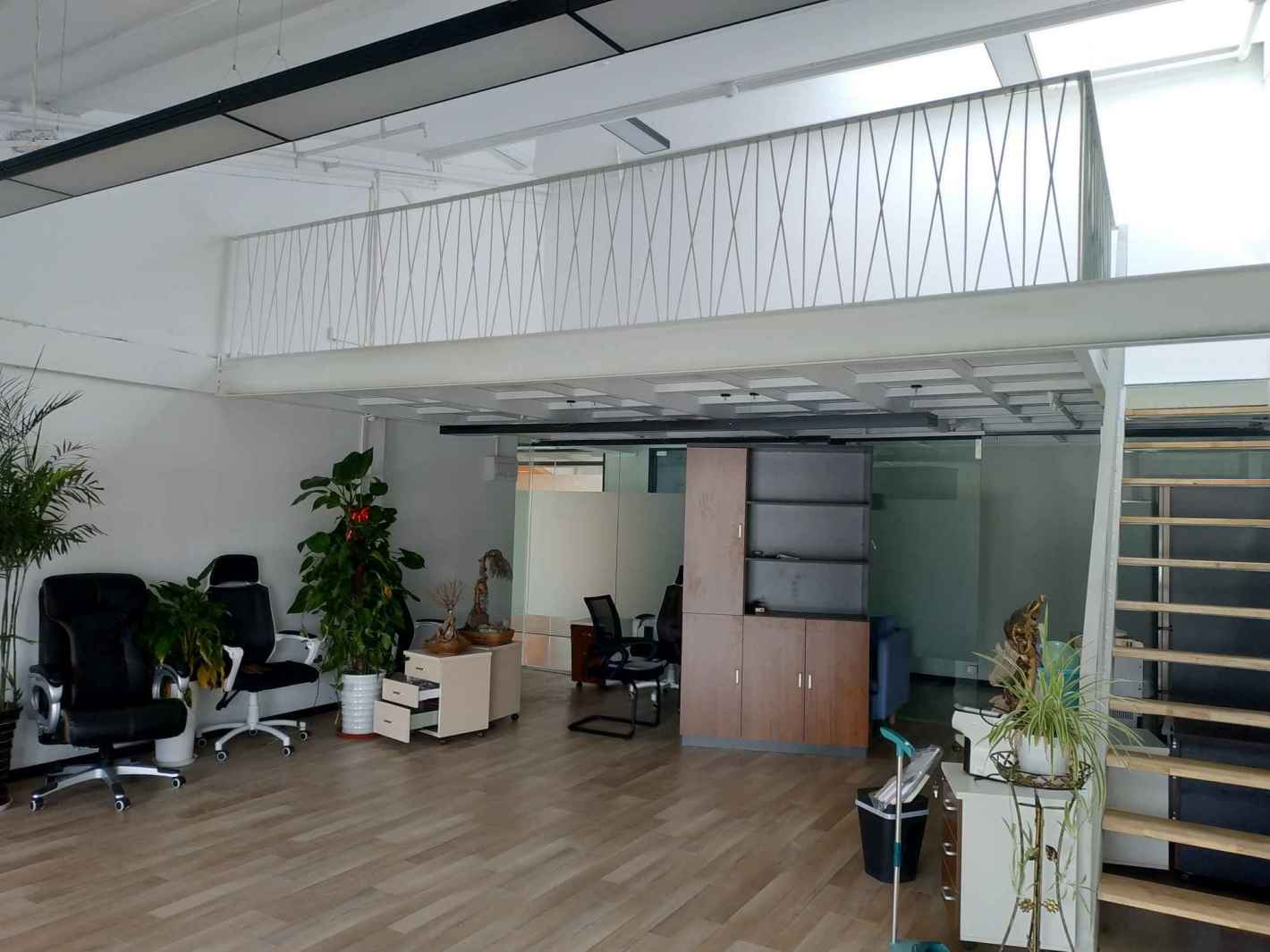 昇Park创意产业园宝山 昇Park创意产业园 77平米 精装修