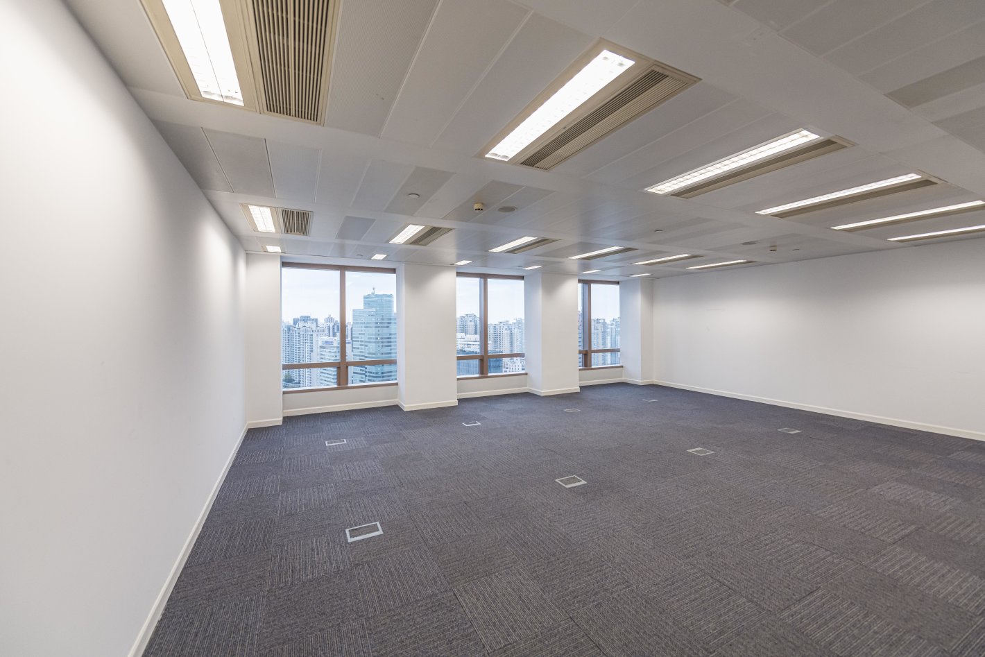 港汇恒隆广场徐汇 港汇恒隆广场 131平米 简装修