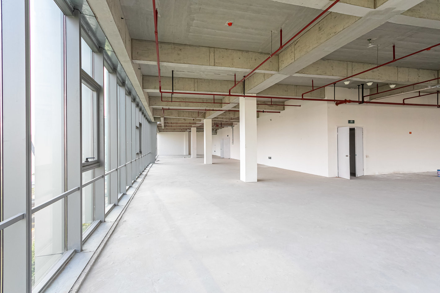 虹桥正荣中心长宁 虹桥正荣中心 410平米 毛坯