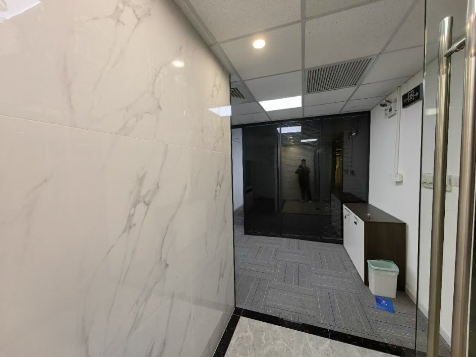 上海招商局大厦浦东 上海招商局大厦 91平米 精装修