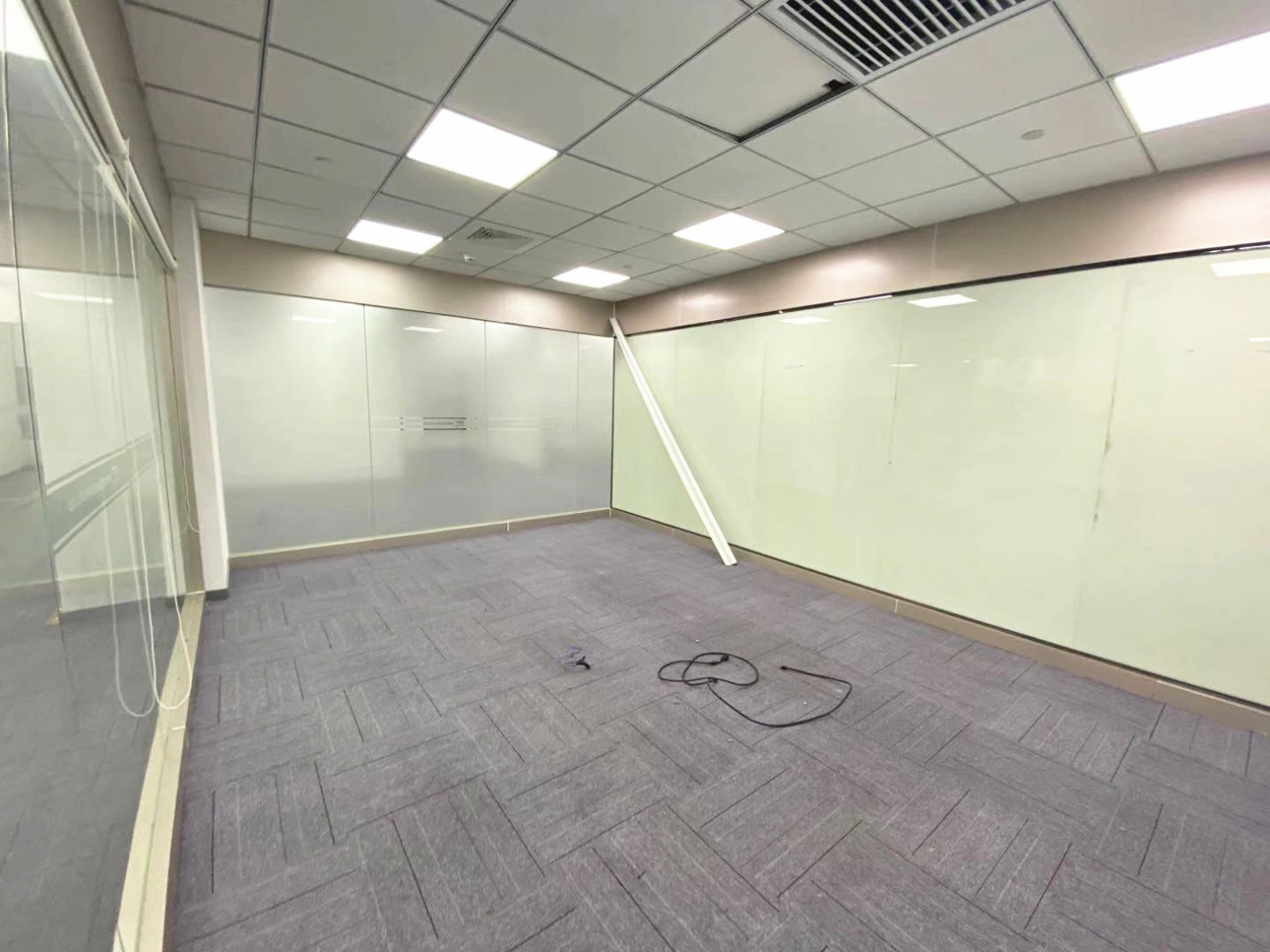 远洋合星大厦普陀 远洋合星大厦 178平米 简装修