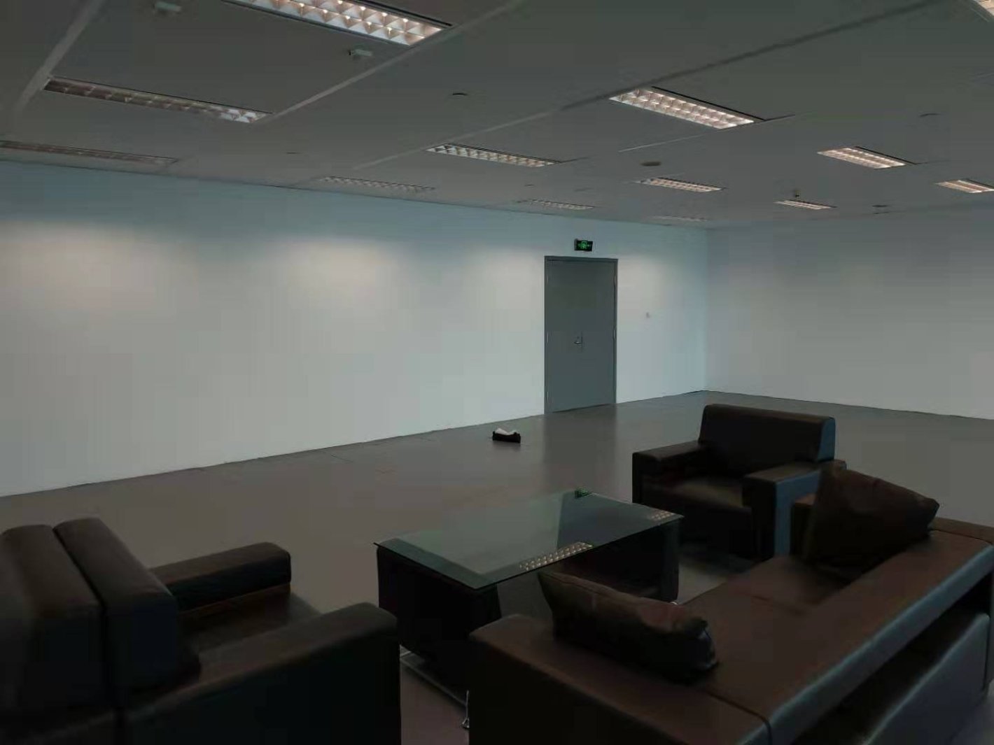 长宁来福士广场长宁 长宁来福士广场 228平米 简装修