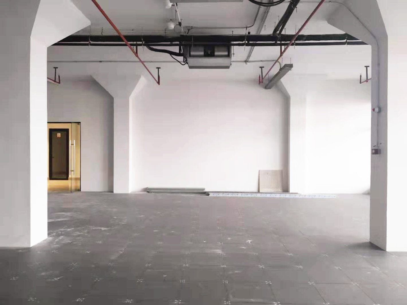 宝山新业坊源创宝山 宝山新业坊源创 862平米 毛坯