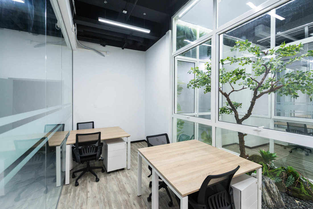 扬子江国际企业广场长宁 扬子江国际企业广场 250平米 精装修