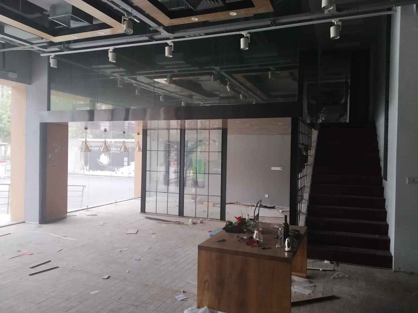 飞马旅51center 园区静安 飞马旅51center 园区 260平米 简装修