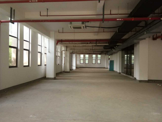 扬子江国际企业广场长宁 扬子江国际企业广场 706平米 毛坯