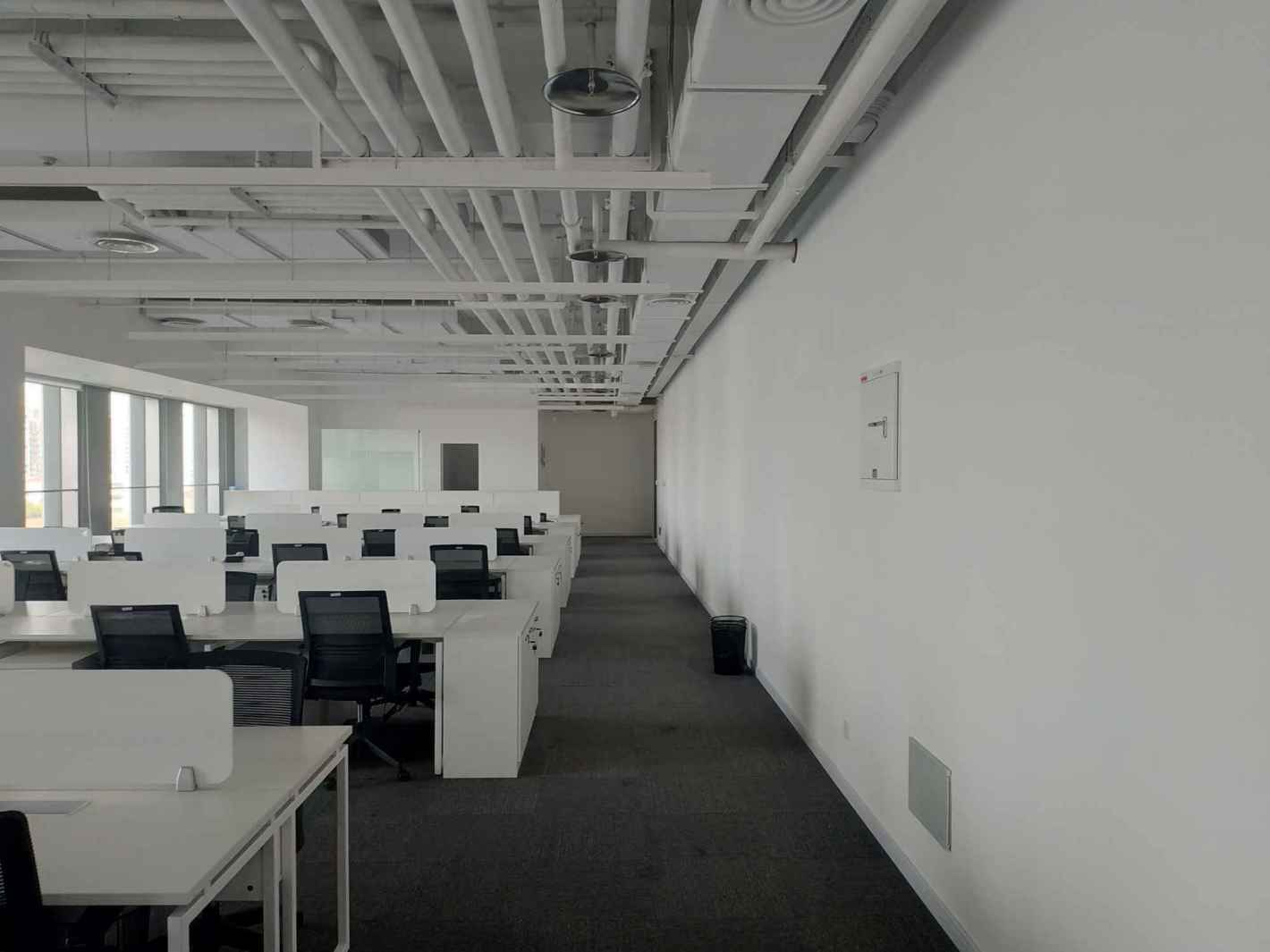 SOHO天山广场长宁 SOHO天山广场 460平米 简装修