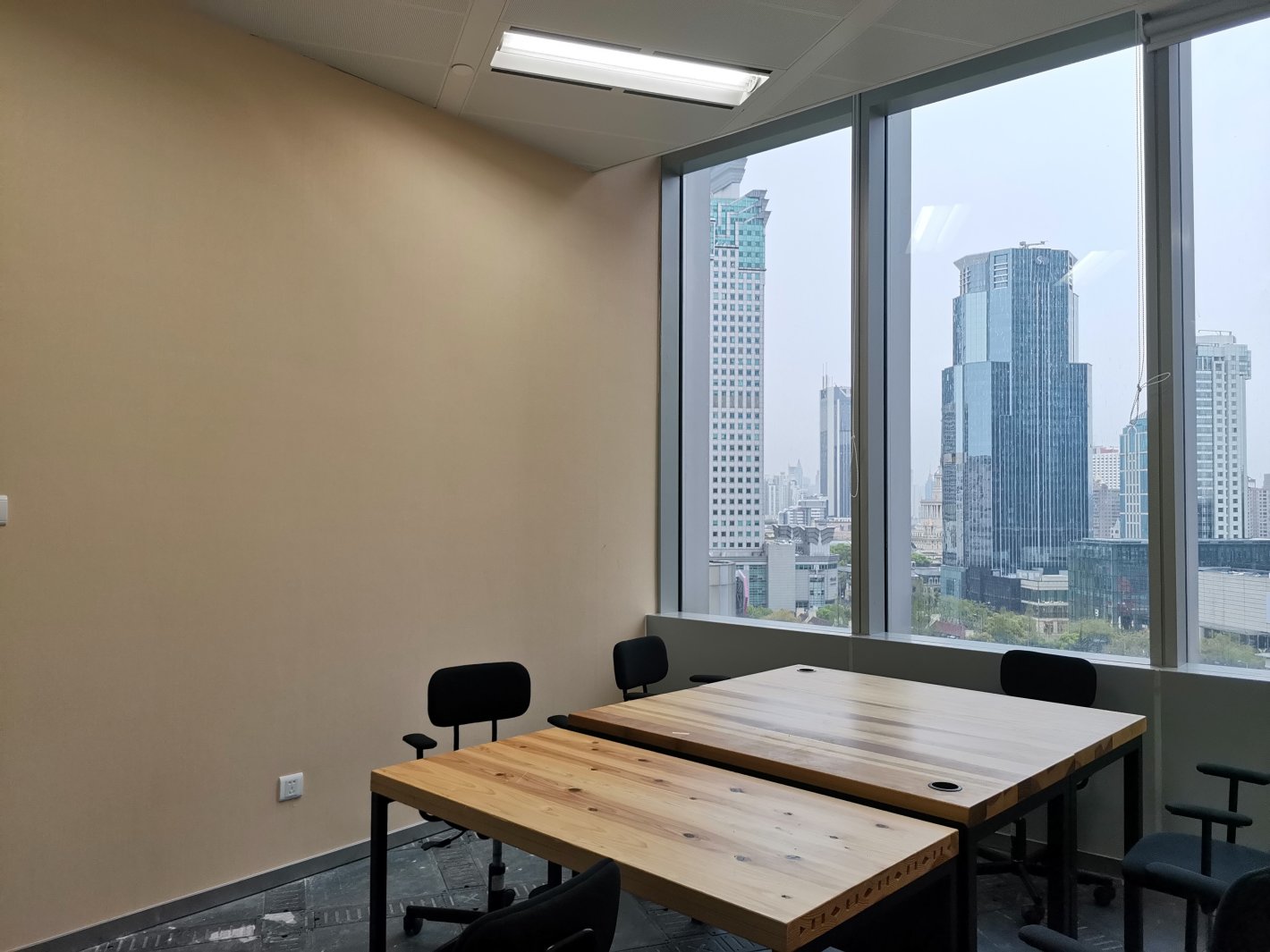 富邦晶品中心静安 富邦晶品中心 648平米 简装修