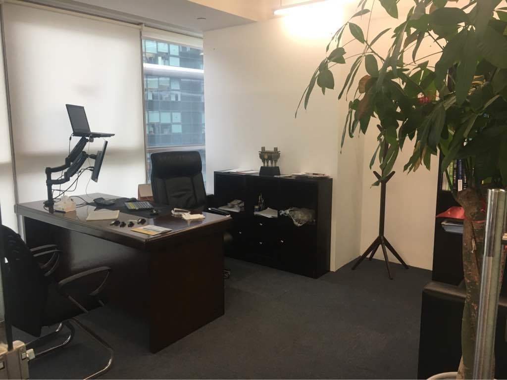 天会商务广场(凌空SOHO)长宁 天会商务广场(凌空SOHO) 242平米 精装修