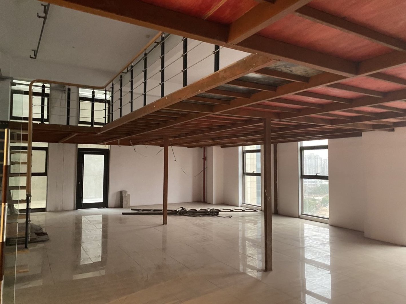 耀光中环国际广场普陀 耀光中环国际广场 182平米 中等装修