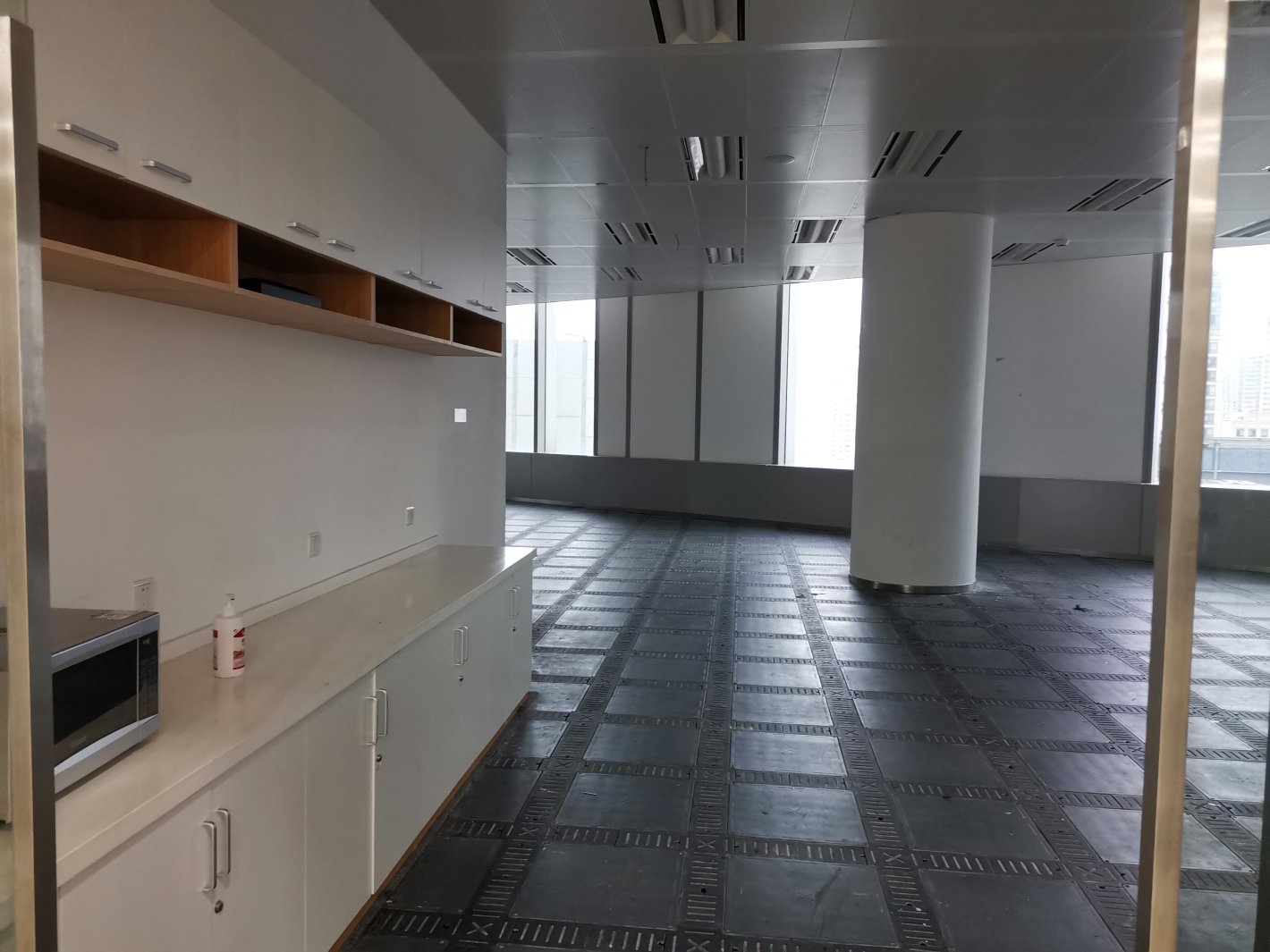 富邦晶品中心静安 富邦晶品中心 648平米 简装修