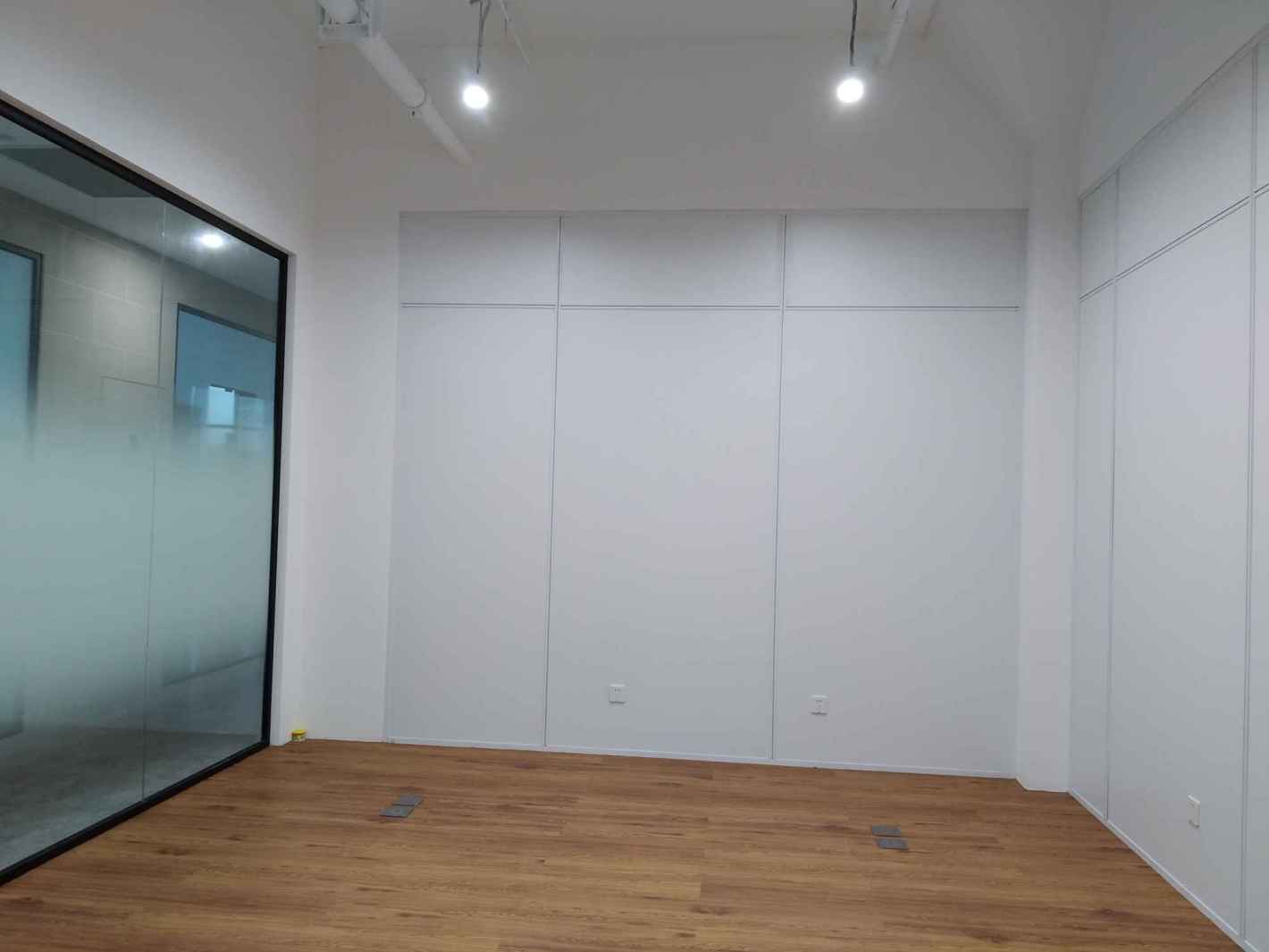 宝山新业坊源创宝山 宝山新业坊源创 49平米 简装修