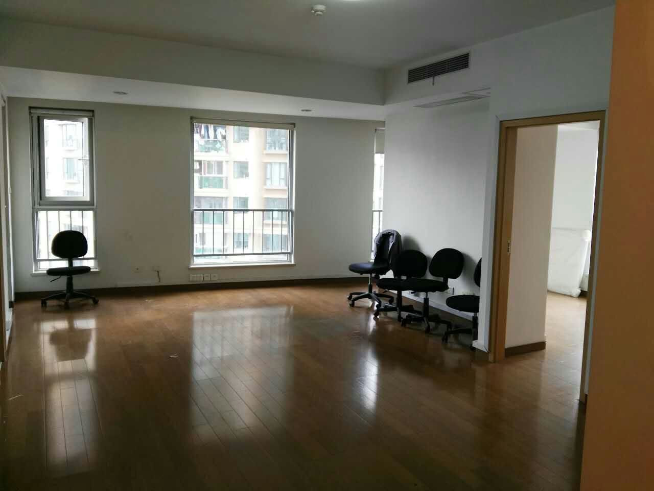 丽都新贵88平米办公室出租-租金价格4.73元/m²/天