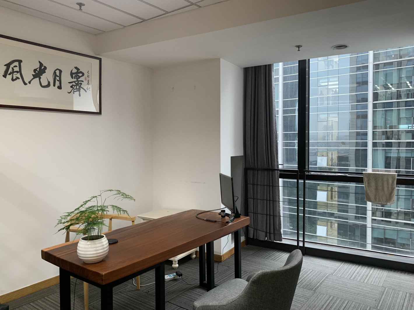 绿地汇中心徐汇 绿地汇中心 56平米 精装修