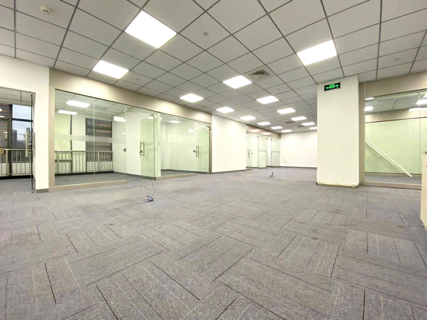 远洋合星大厦普陀 远洋合星大厦 178平米 简装修