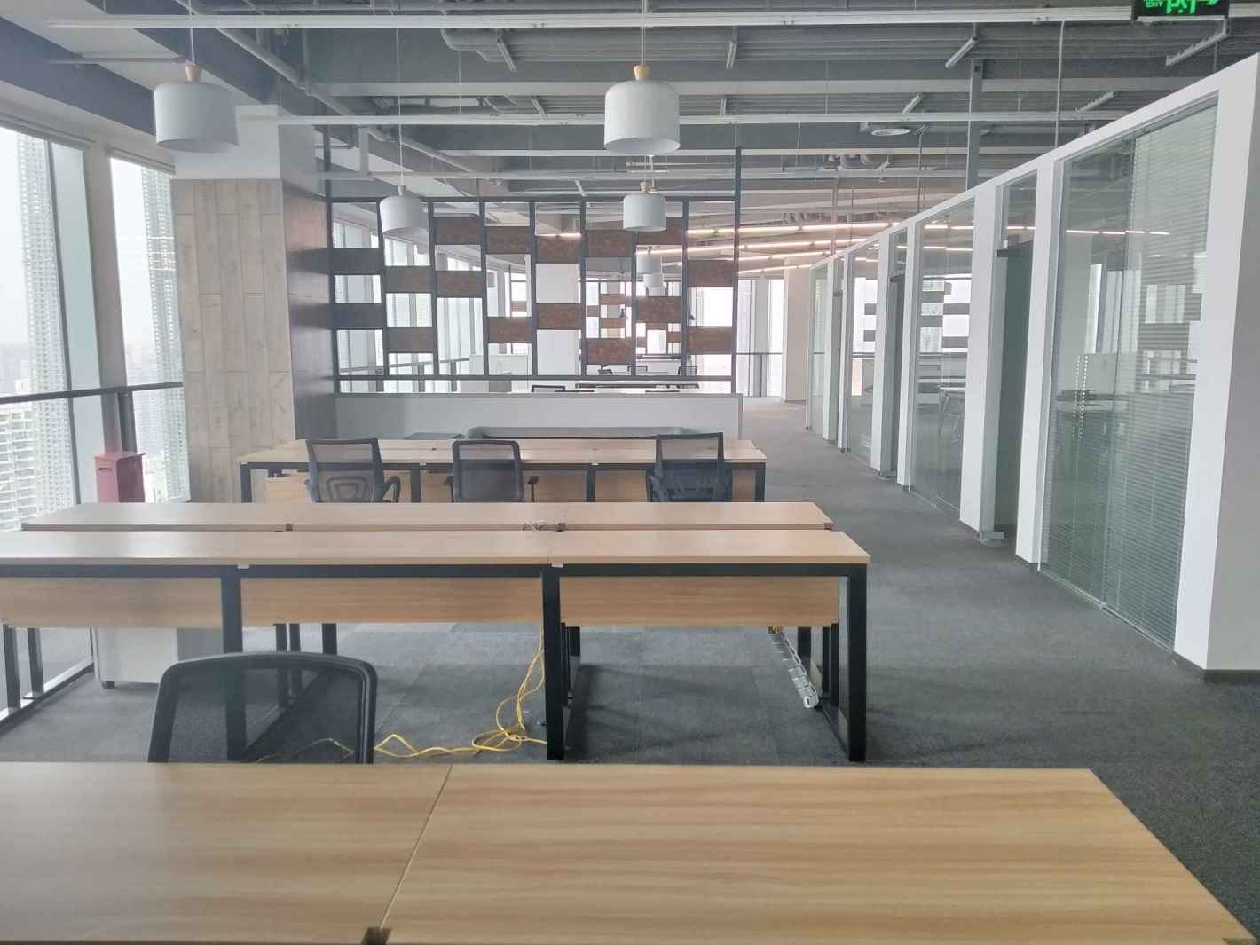 吉汇大厦（虹口SOHO）虹口 吉汇大厦（虹口SOHO） 502平米 中等装修