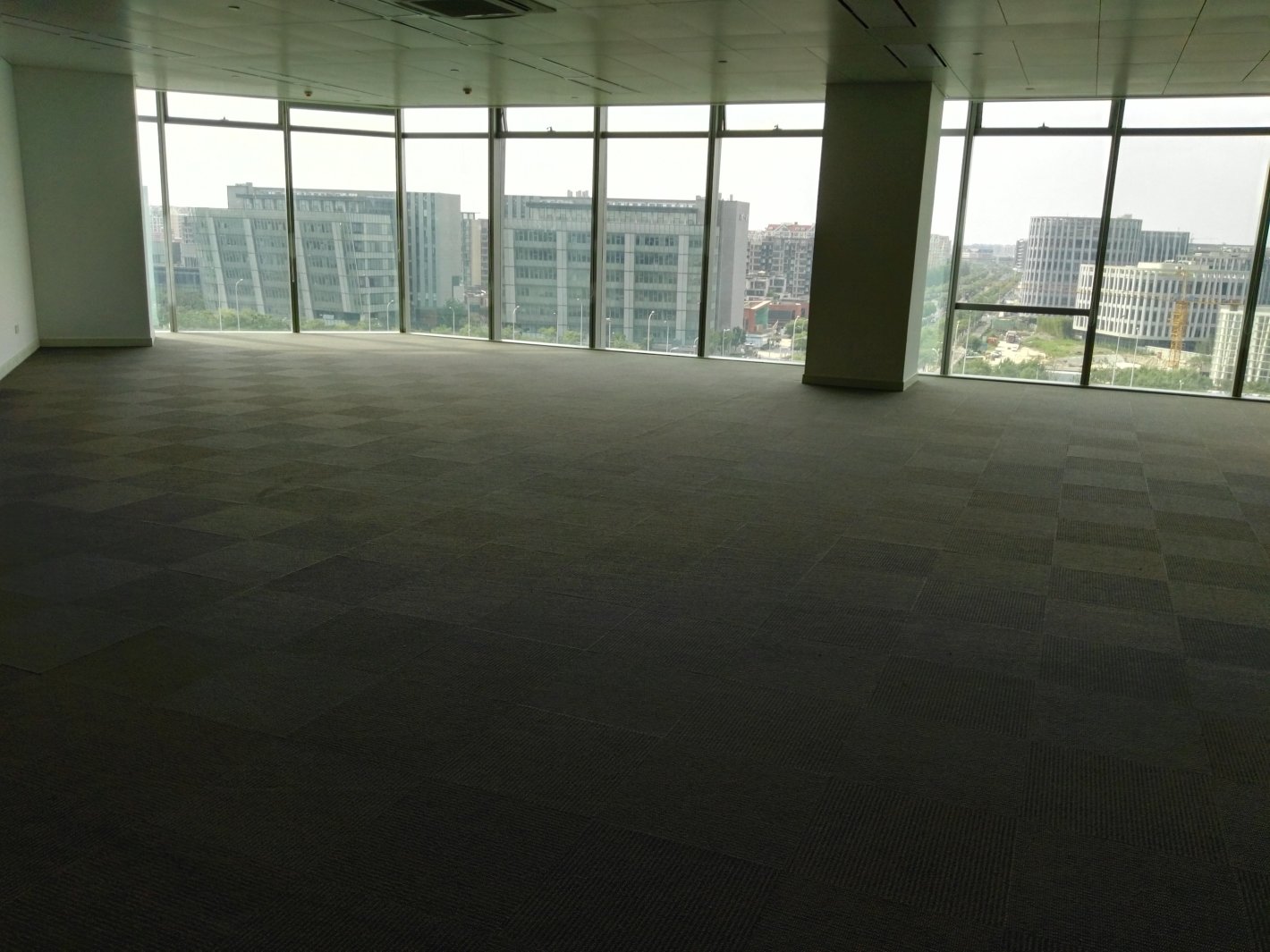 虹桥汇长宁 虹桥汇 2645平米 简装修