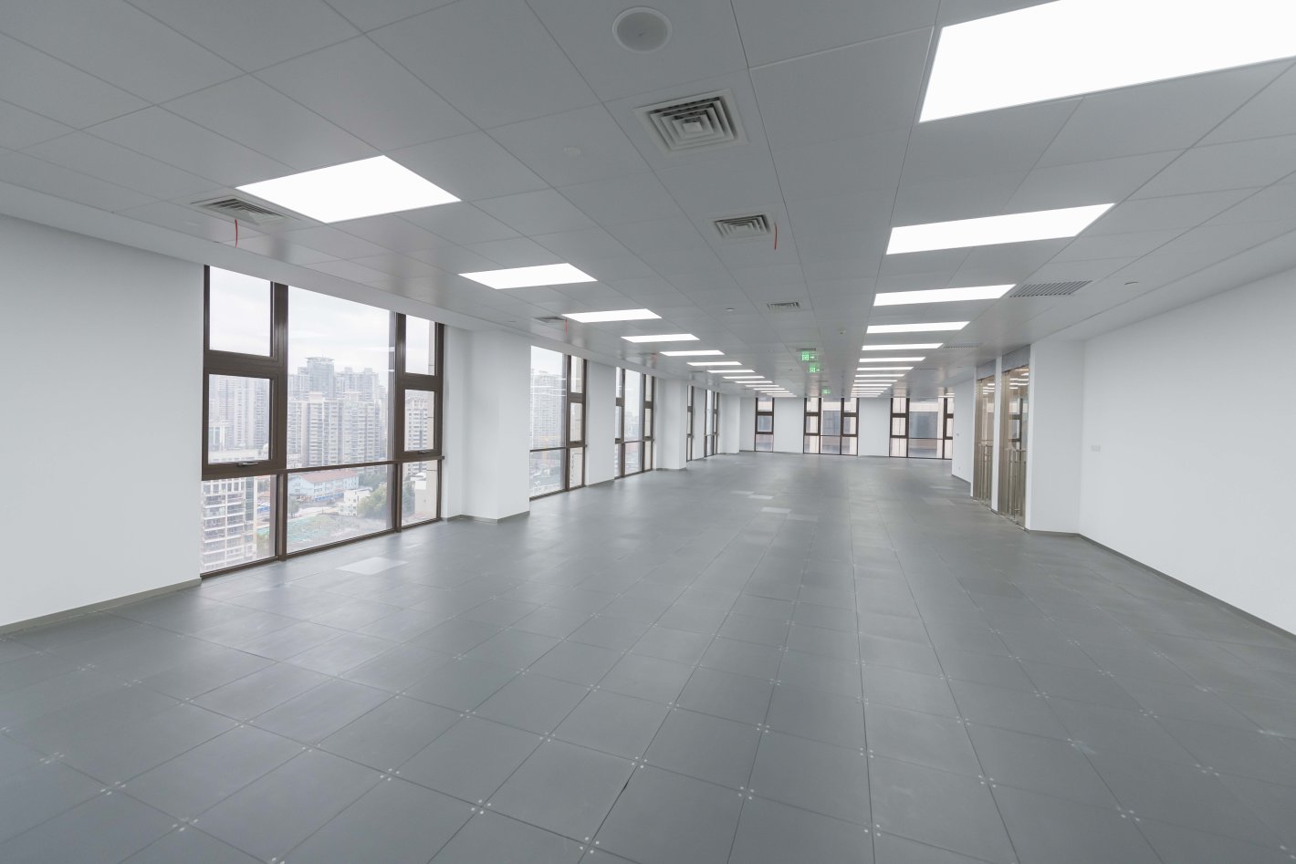 双狮汇（上海一方大厦）虹口 双狮汇（上海一方大厦） 247平米 简装修