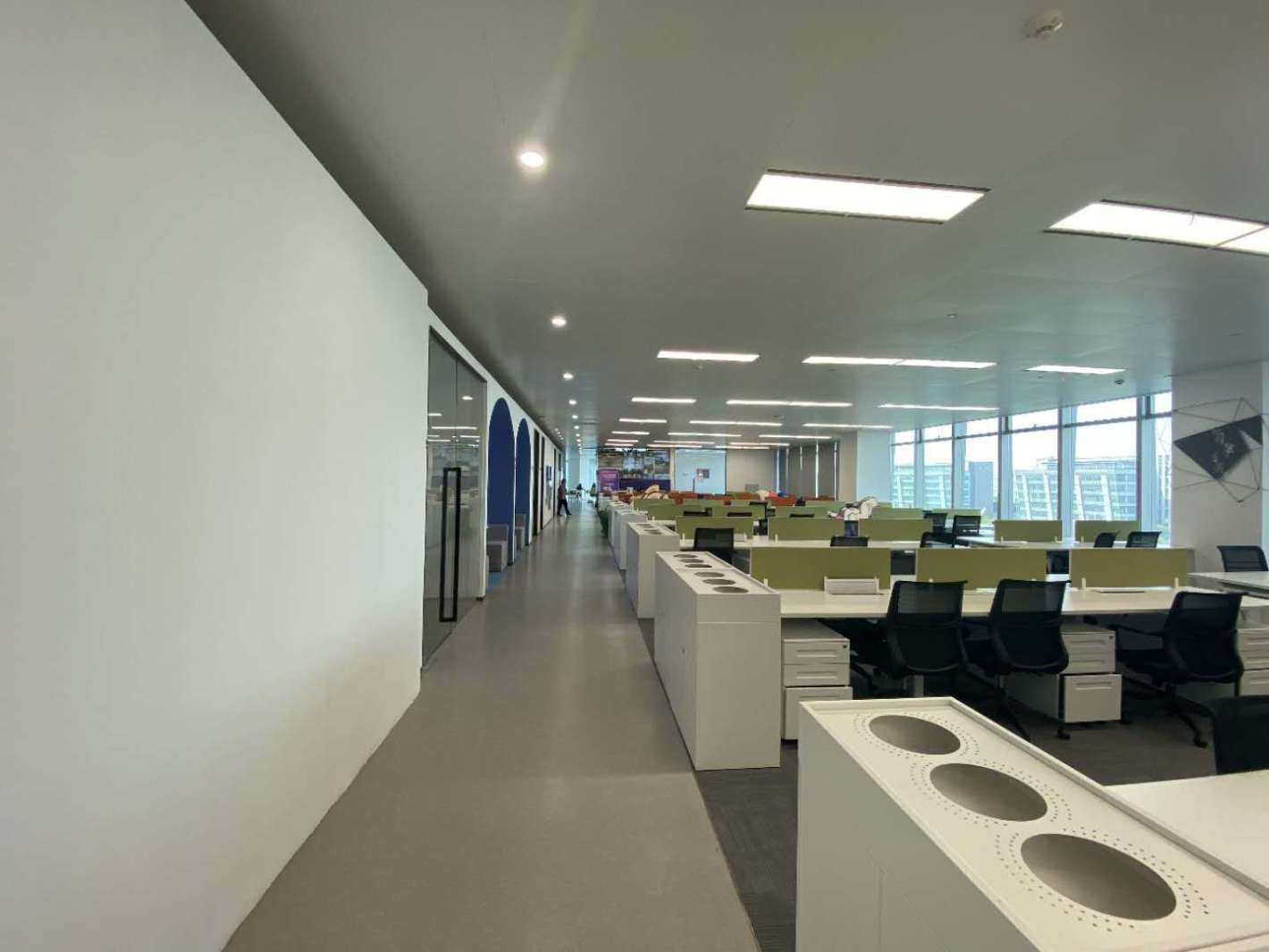 虹桥汇长宁 虹桥汇 388平米 简装修