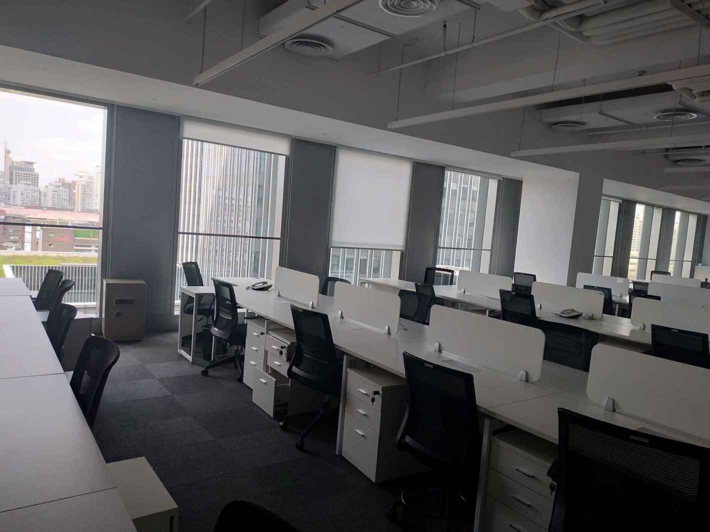 SOHO天山广场长宁 SOHO天山广场 460平米 简装修