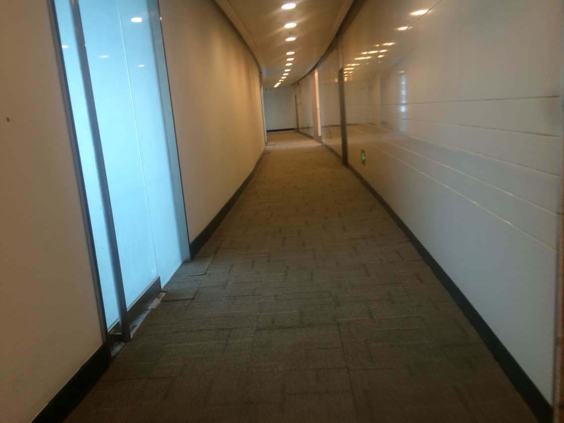 恒隆广场静安 恒隆广场 1780平米 中等装修