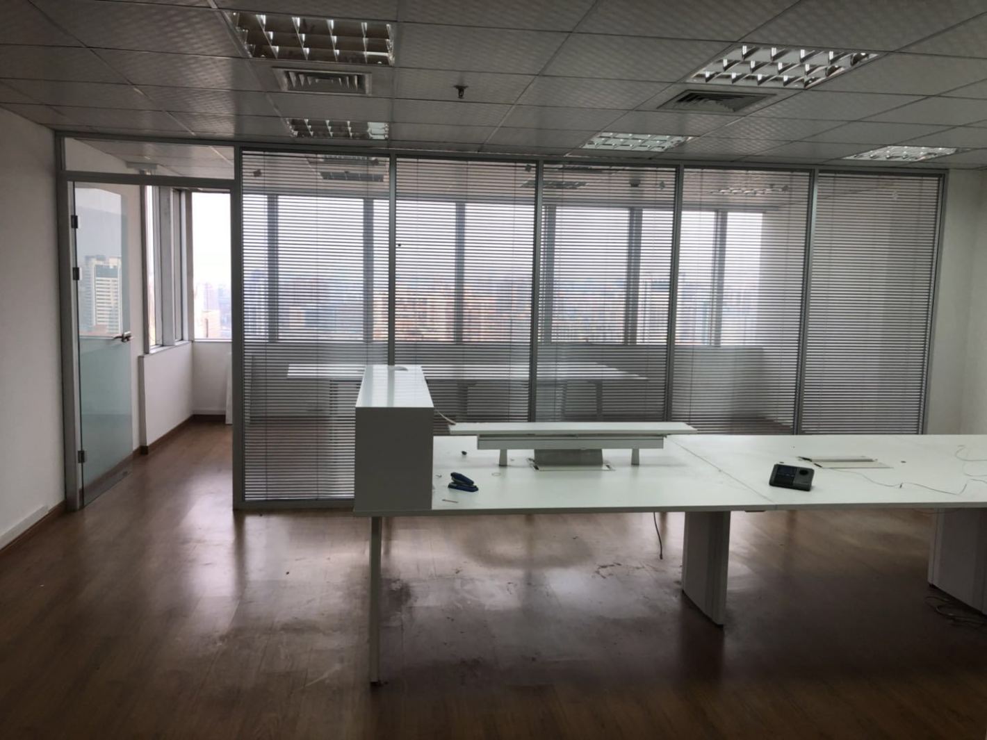 高宝新时代广场虹口 高宝新时代广场 198平米 简装修