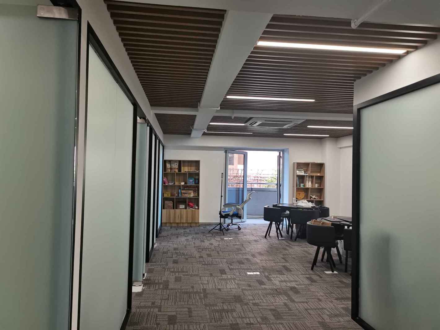 嘉汇国际广场徐汇 嘉汇国际广场 149平米 中等装修