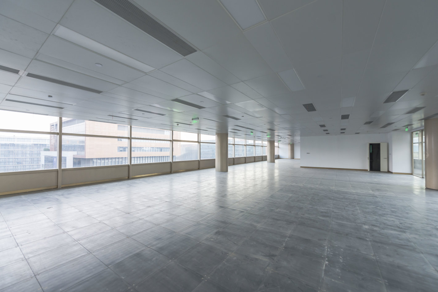 虹桥万通中心虹桥镇 虹桥万通中心 666.5平米