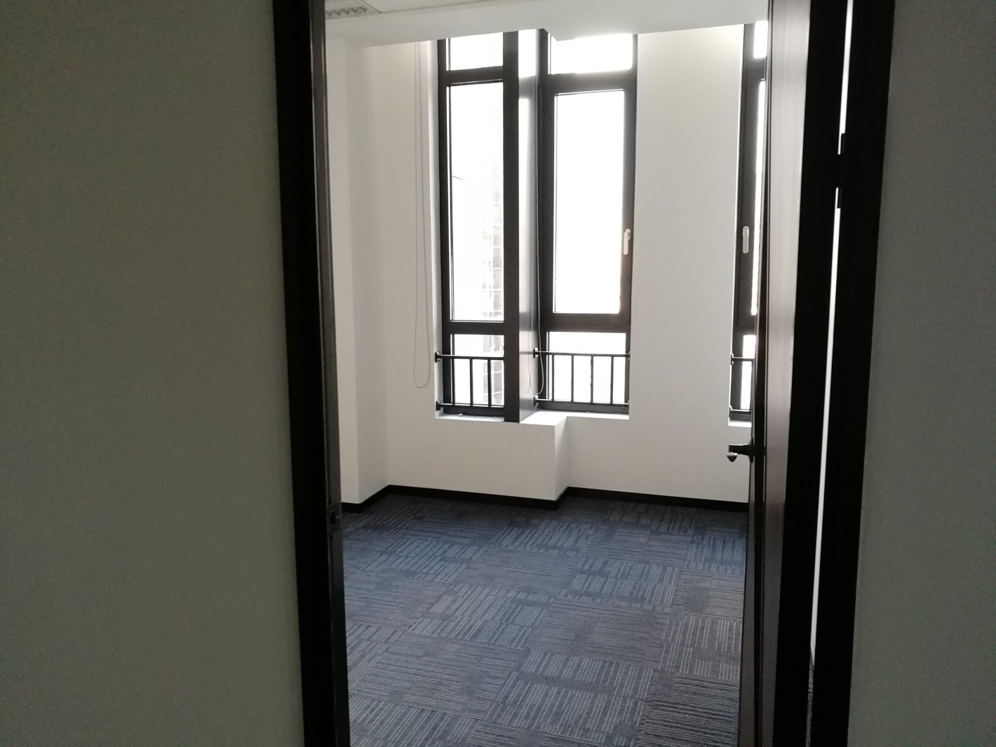 永丰国际广场徐汇 永丰国际广场 267平米 简装修