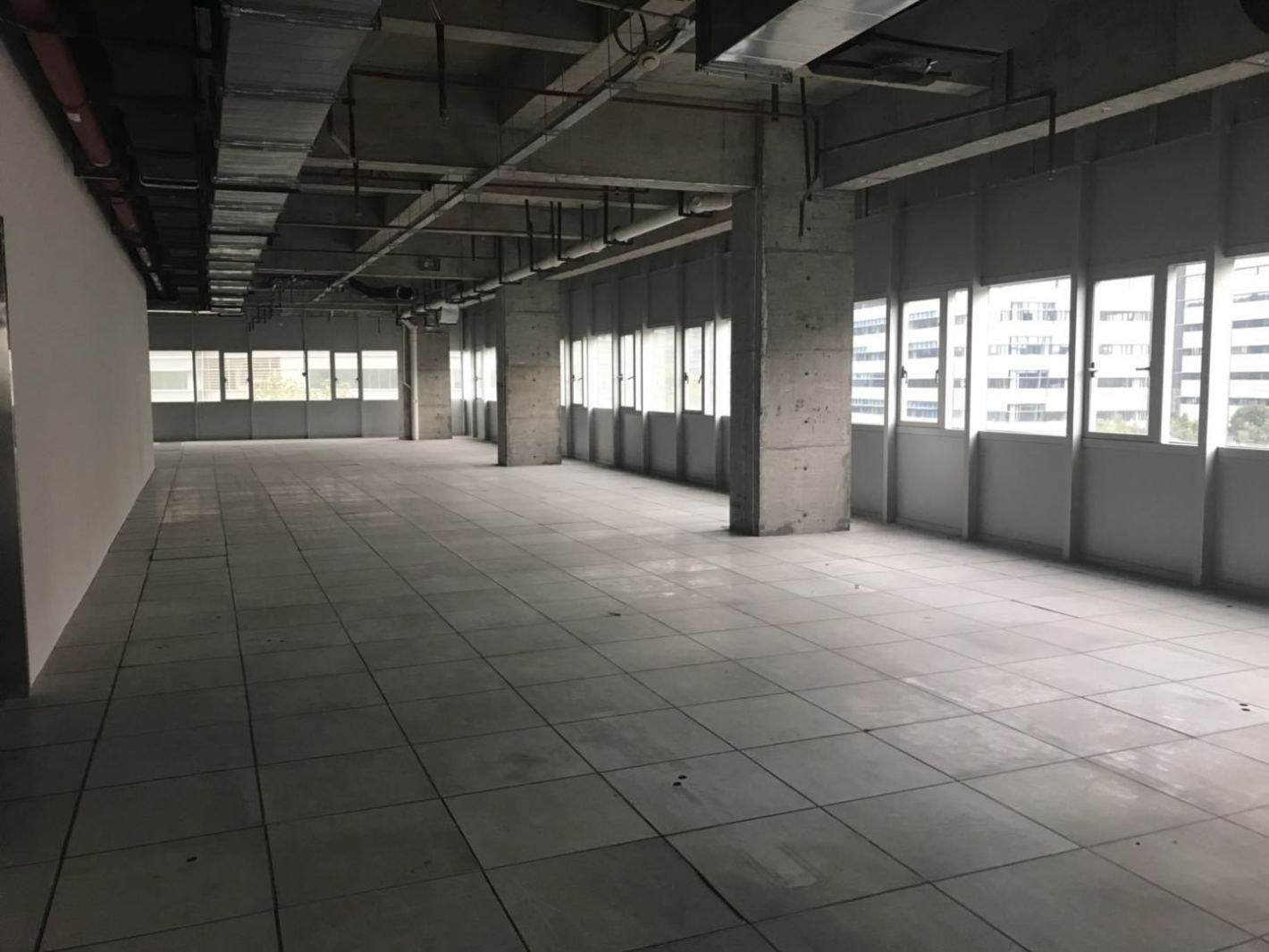 华鑫天地徐汇 华鑫天地 687平米 毛坯