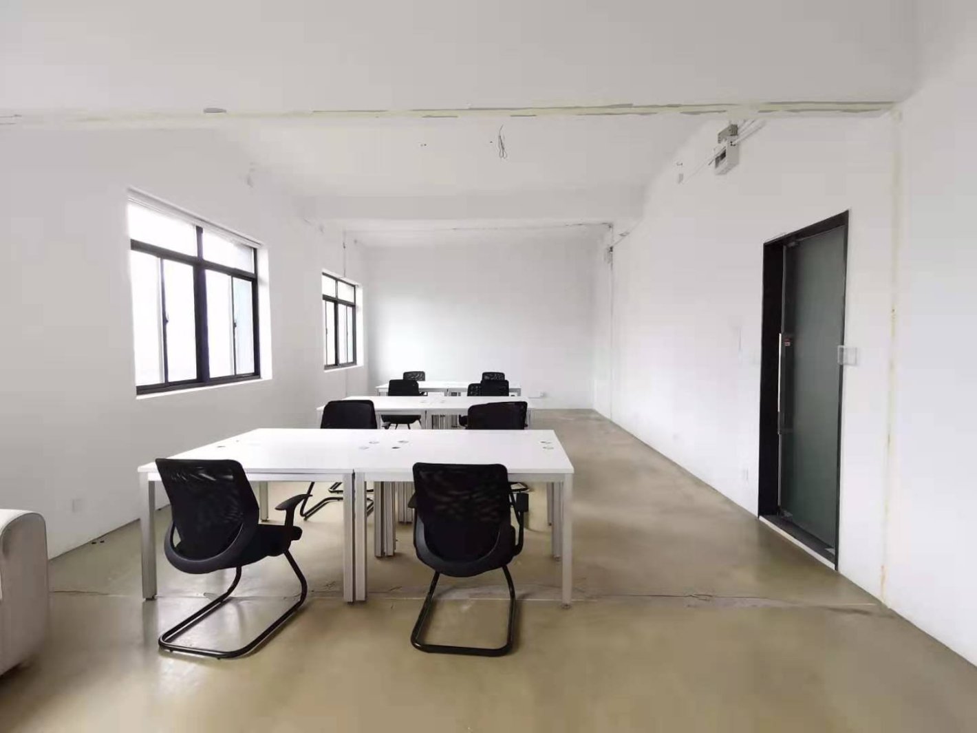 越界·X2创意空间二期徐汇 越界·X2创意空间二期 97平米 毛坯