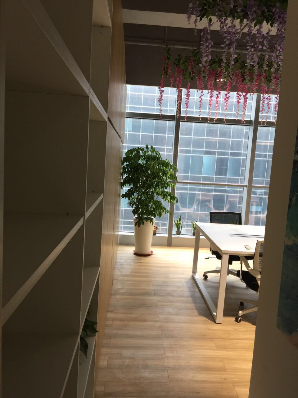 龙湖虹桥天街长宁 龙湖虹桥天街 120平米 豪华装修