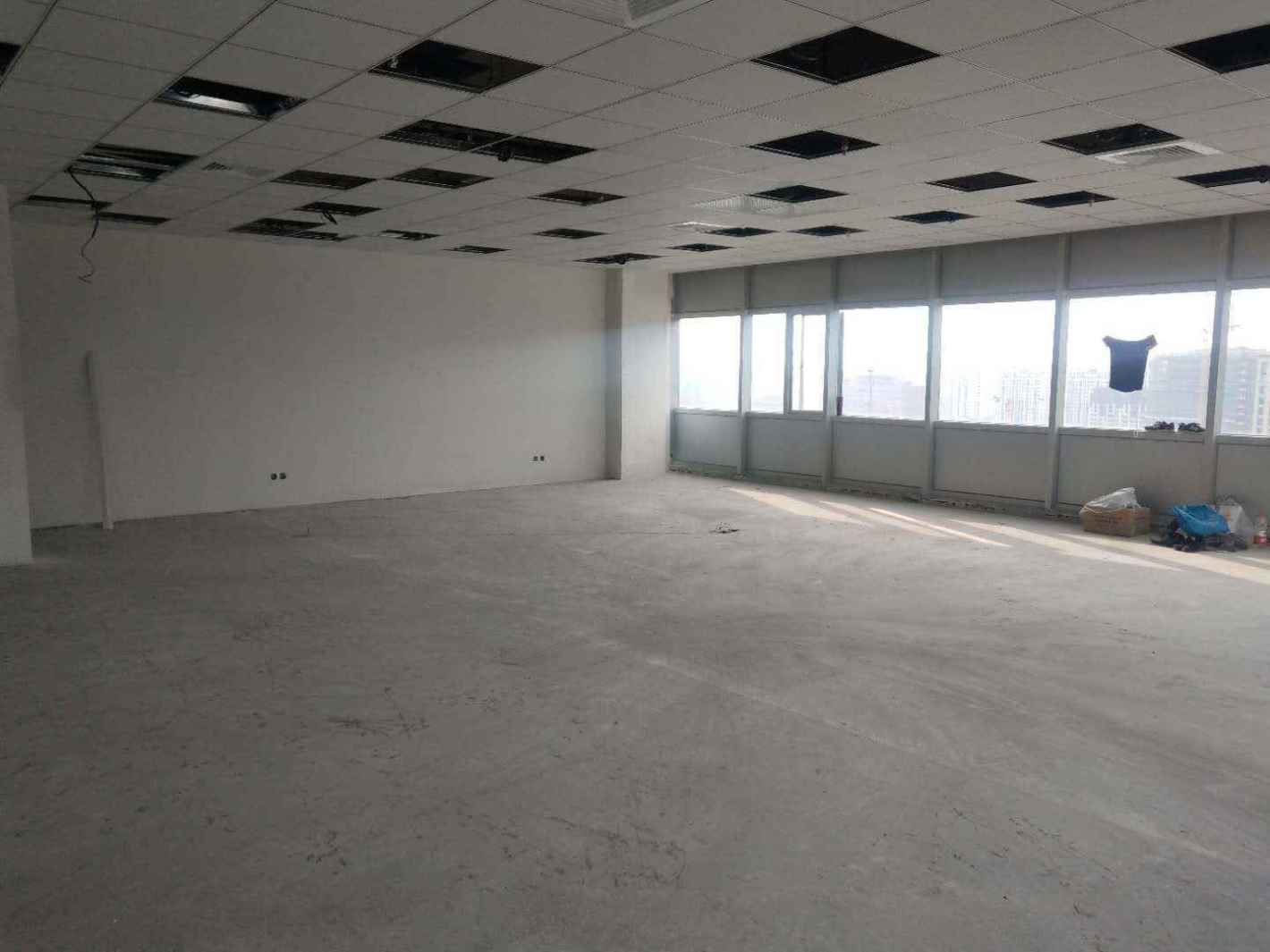 海亮大厦普陀 海亮大厦 334平米 简装修