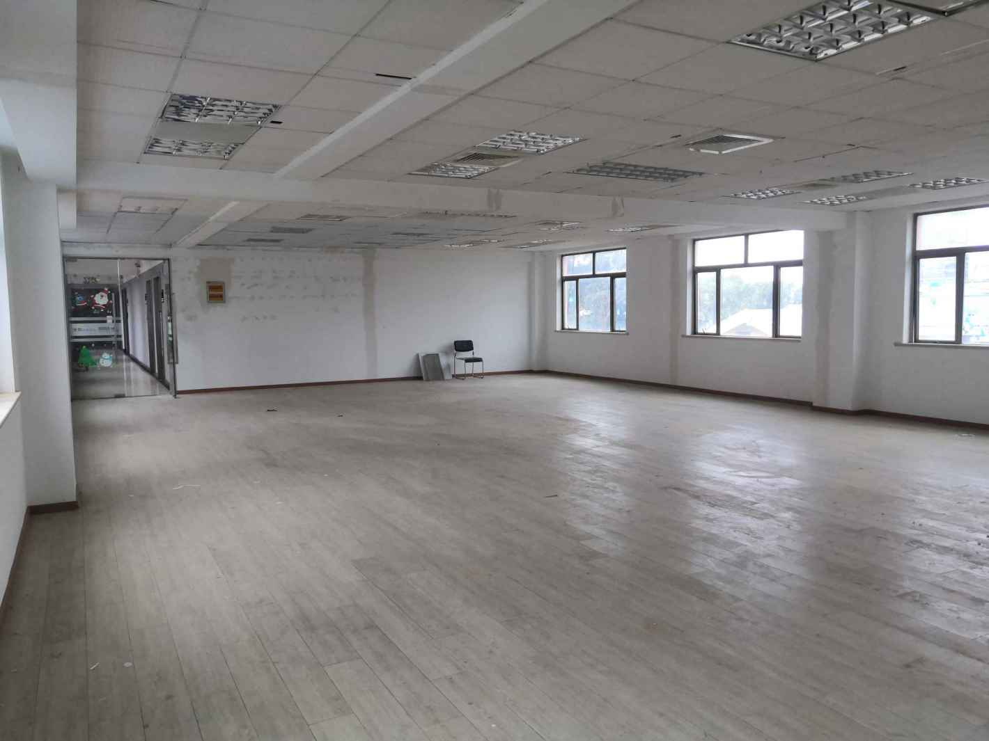 欧银科谷260平米办公室出租-租金价格3.75元/m²/天