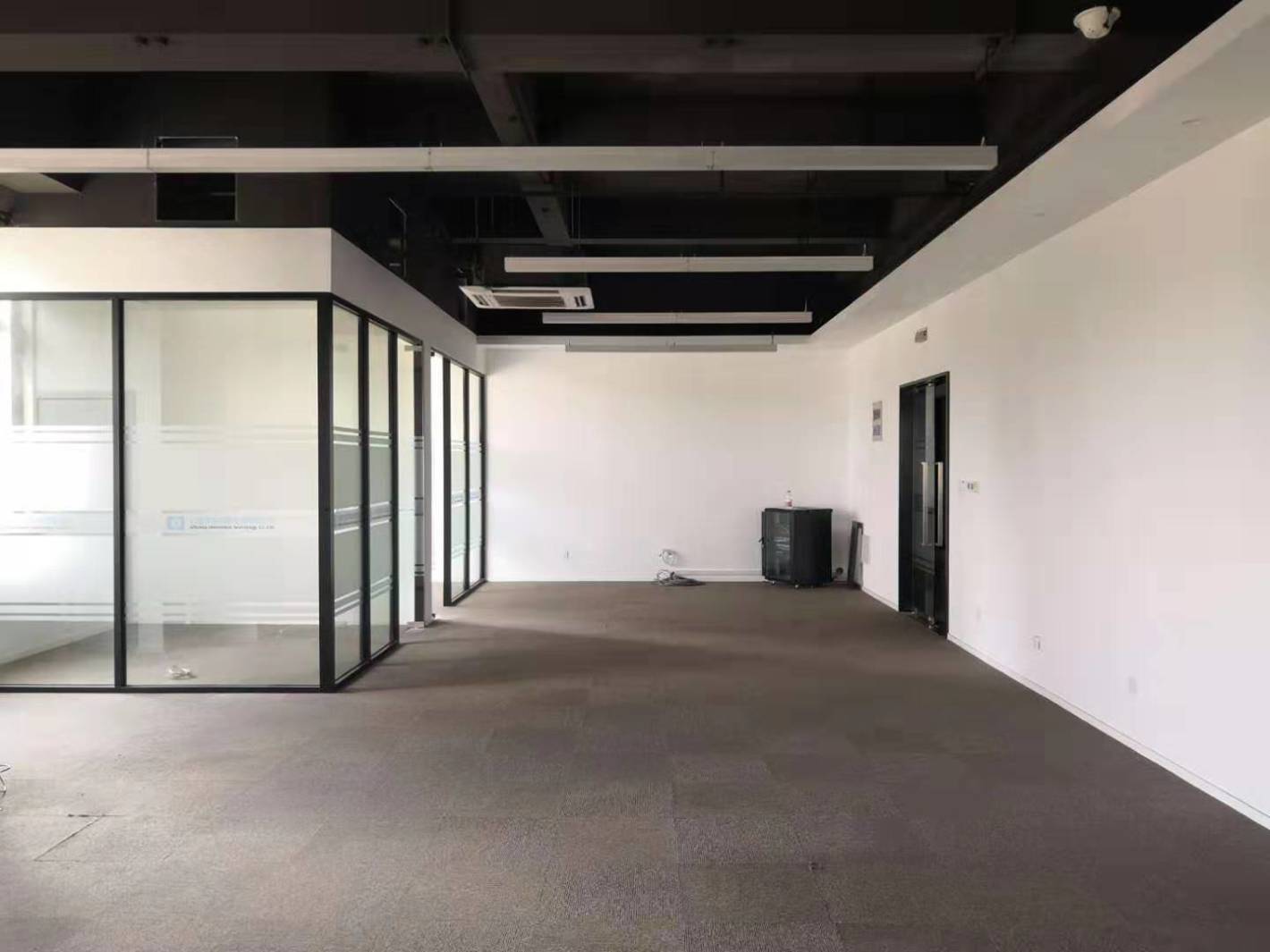 星汇广场二期杨浦 星汇广场二期 208平米 中等装修