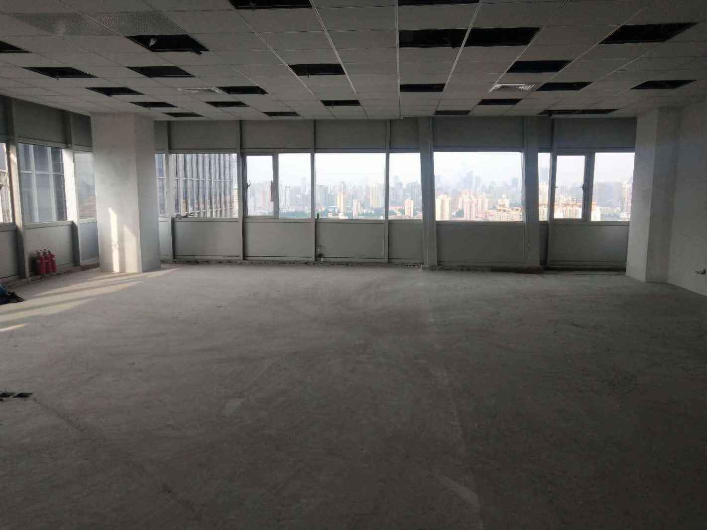 海亮大厦普陀 海亮大厦 334平米 简装修