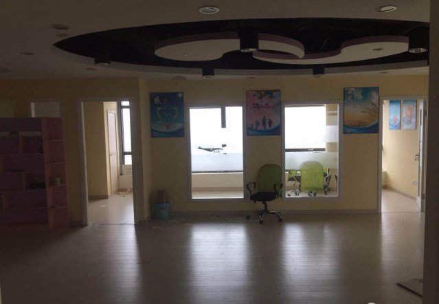 苏河1号静安 苏河1号 167平米 中等装修