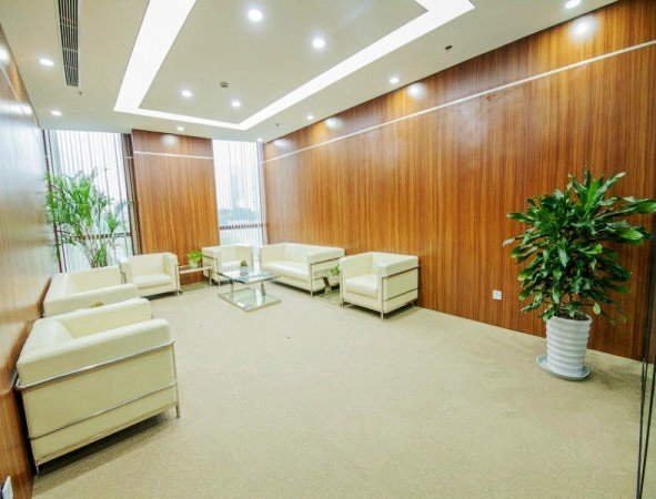 上海广场980平米办公室出租-租金价格6.80元/m²/天