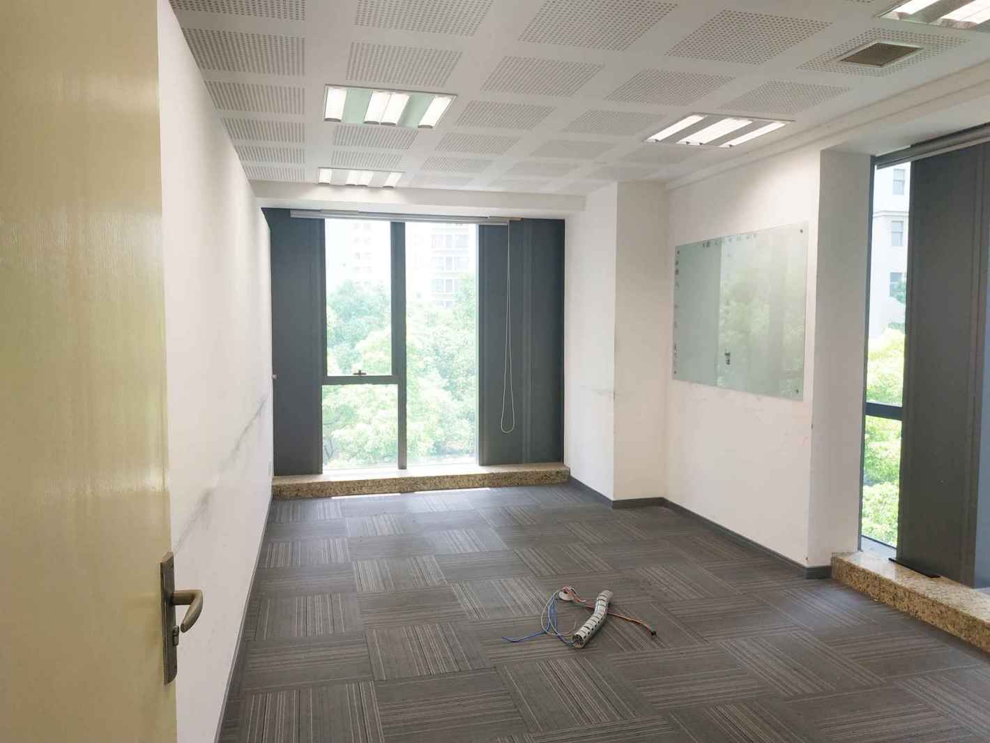 中金国际广场徐汇 中金国际广场 292平米 精装修