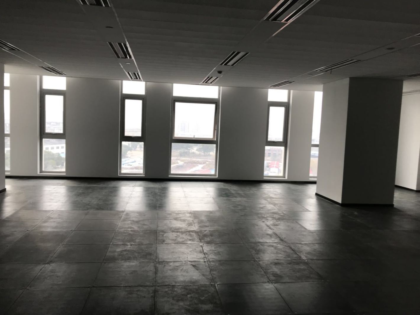 静安东贤大厦静安 静安东贤大厦 201平米 简装修