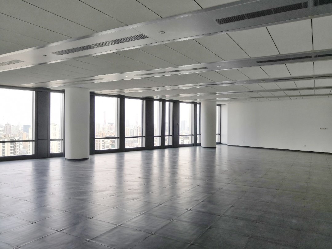 安联大厦　386.55平米　简装修全新高端写字楼