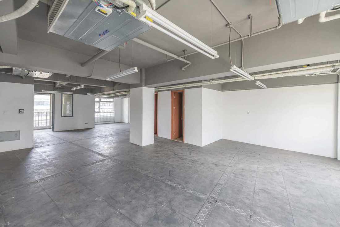 建滔商业广场长宁 建滔商业广场 184平米 简装修