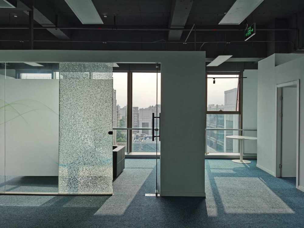 君庭广场五角场商圈 君庭广场 211㎡ 高区采光视野佳