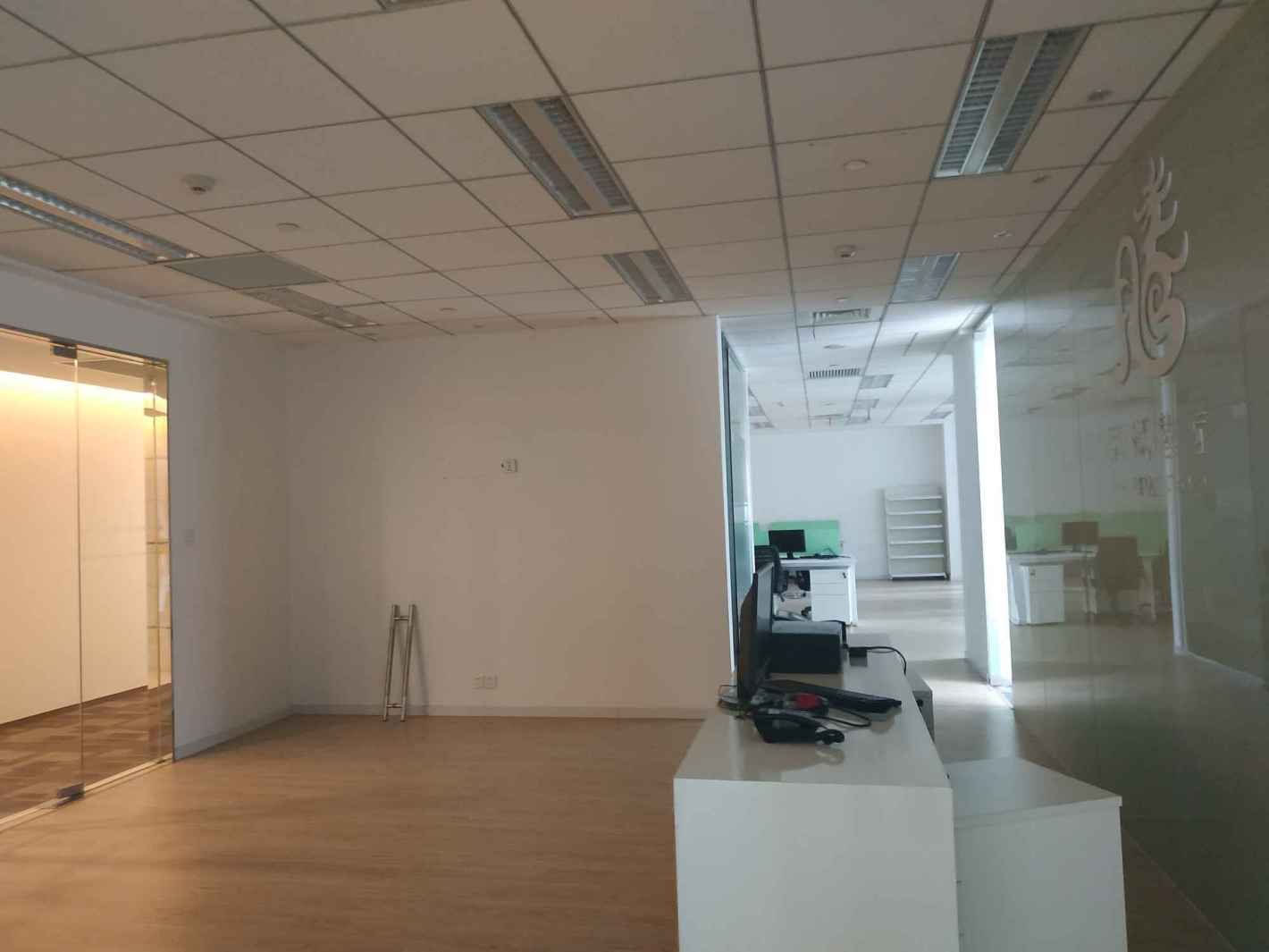 上海实业大厦徐汇 上海实业大厦 283平米 精装修