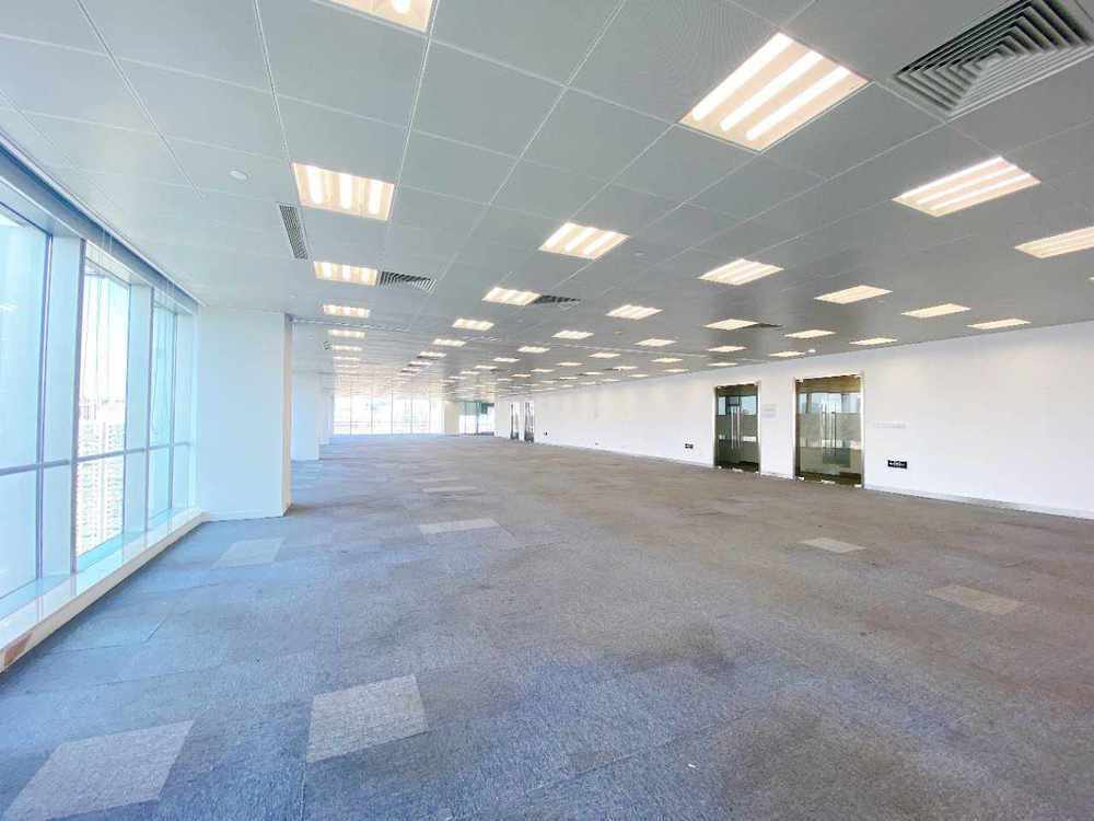 中海国际中心黄浦 中海国际中心 323平米 简装修