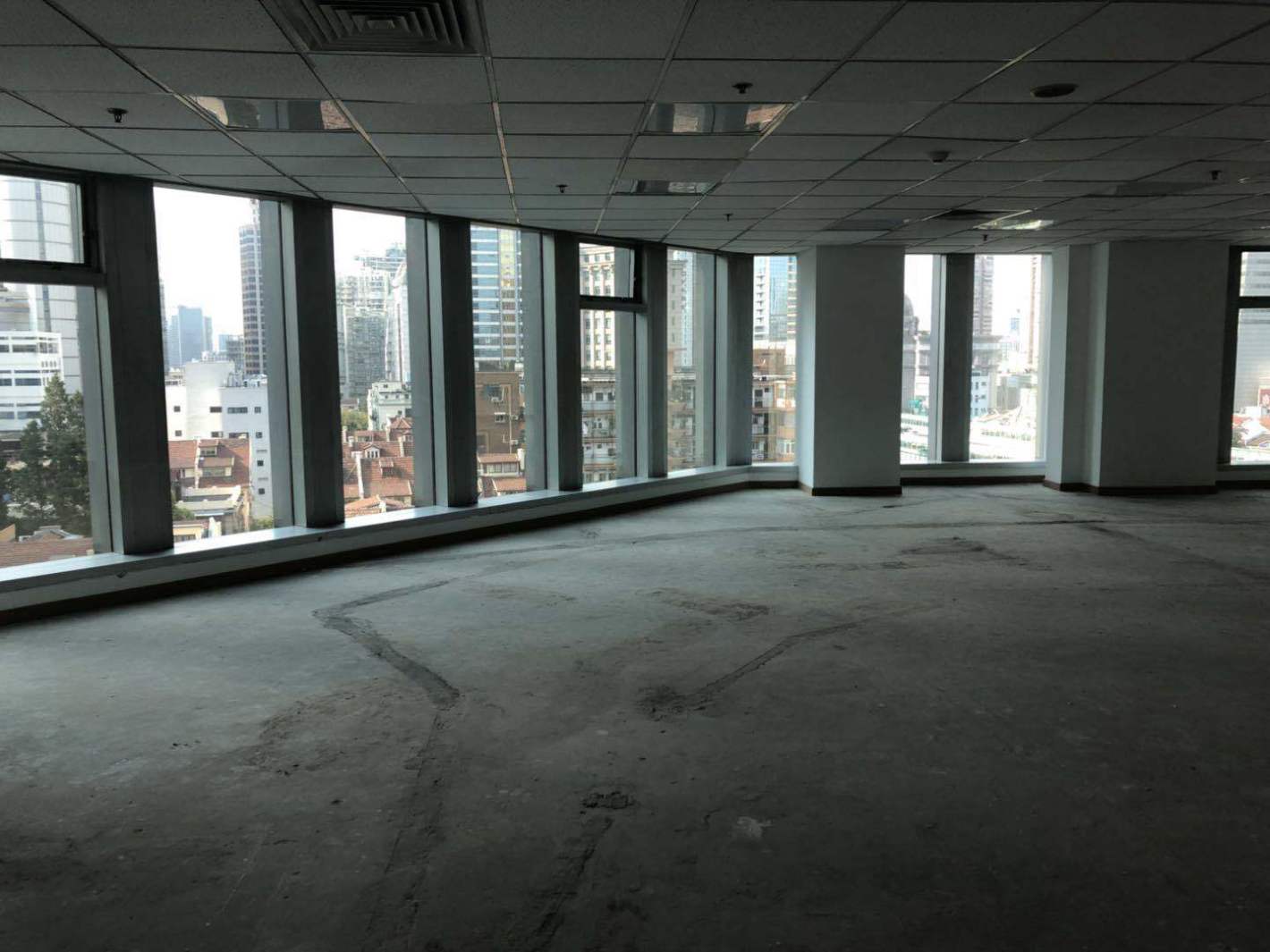 东方投资大厦（原名东方众鑫大厦）静安 东方投资大厦（原名东方众鑫大厦） 195平米 简装修